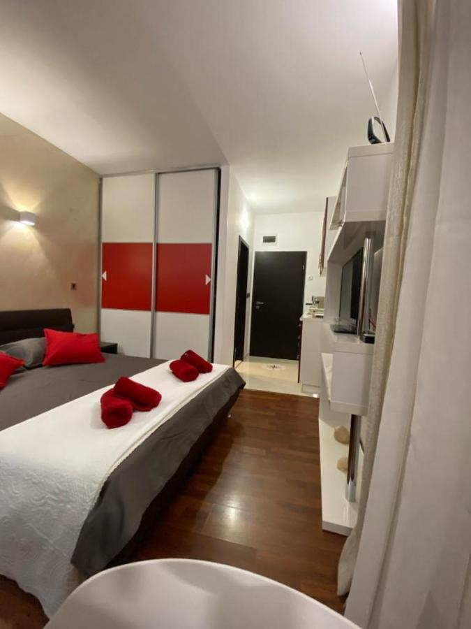Apartman Torre ฮวาร์ ภายนอก รูปภาพ